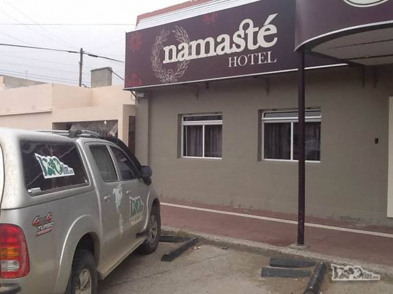 Primeira manhã do ano, em frente ao nosso hotel em Pico Truncado, no sul da Argentina